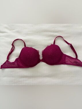 Victoria’s Secret bra